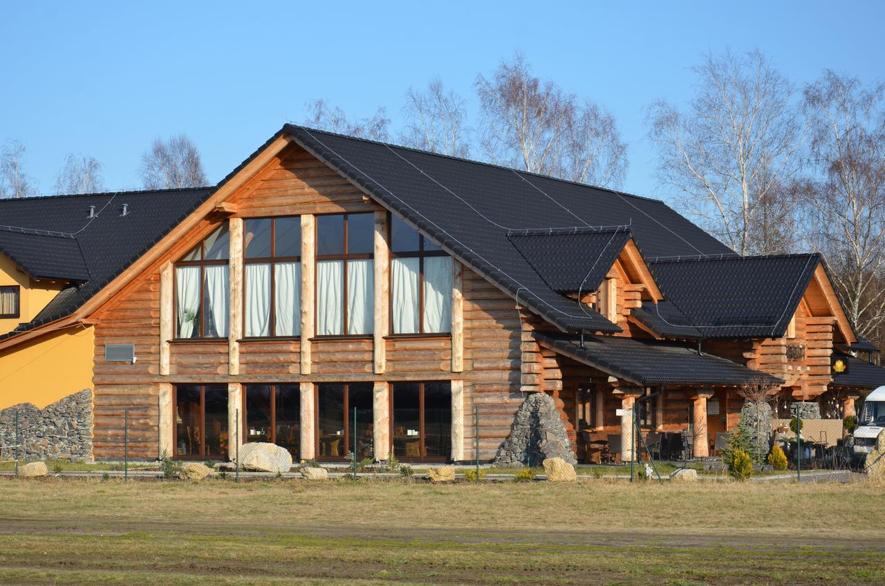 Zagloba Karczma Hotel Ополе Екстериор снимка